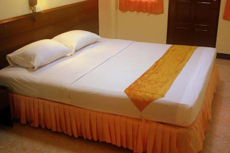 Lanna Thai Guesthouse Chiang Mai Exterior photo
